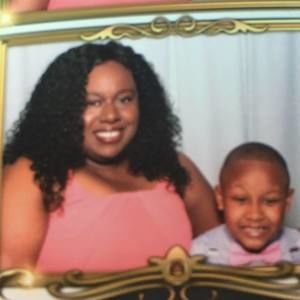 Meet your Posher, Crystal