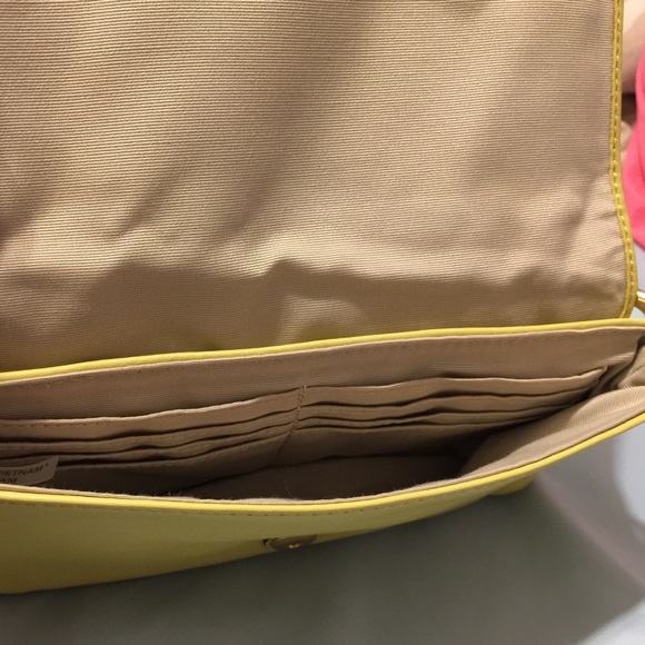 Authentic Never Used Yellow Coach Wristlet - Picture 2 of 4