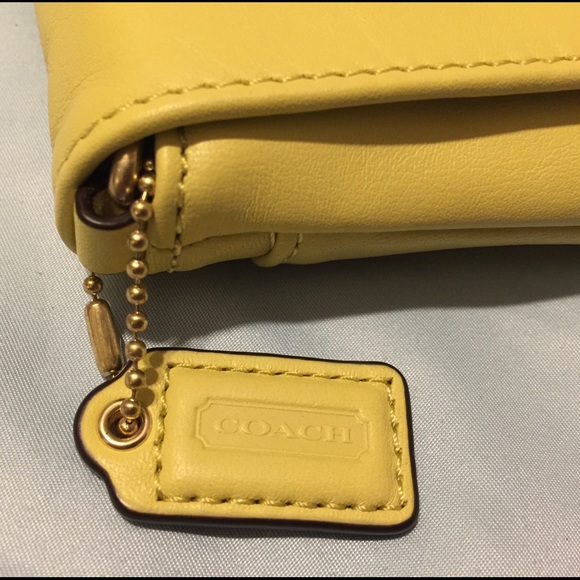 Authentic Never Used Yellow Coach Wristlet - Picture 3 of 4