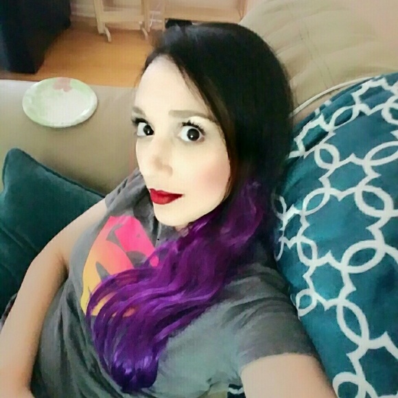 Meet your Posher, Stephanie