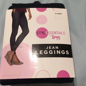 2 pair XL Leggings.