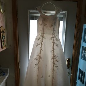 David's Bridal Dress