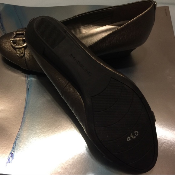 Silver Bandolino Wedge Heals - Picture 3 of 4