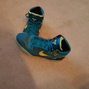 Kobe 9