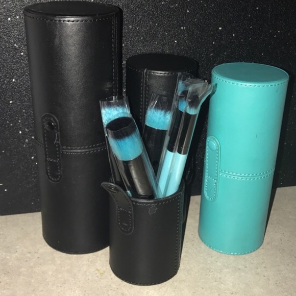 NEW! Leather Cosmetic brush holder/case- makeup - Picture 3 of 4