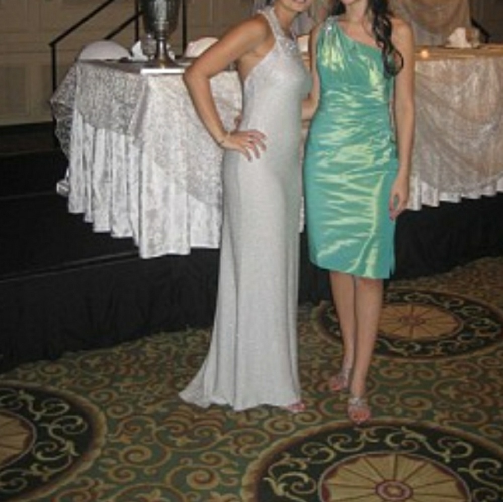 St. John long evening gown - Picture 4 of 6