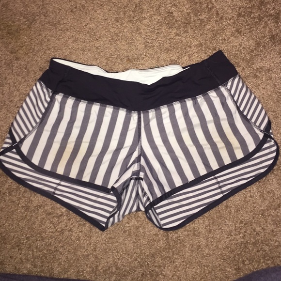 Lululemon two-way stretch speed short