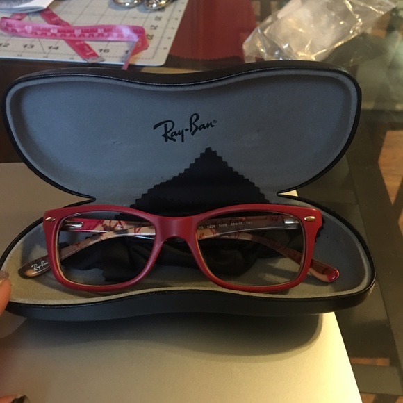 Red Ray-Ban eyeglass frames