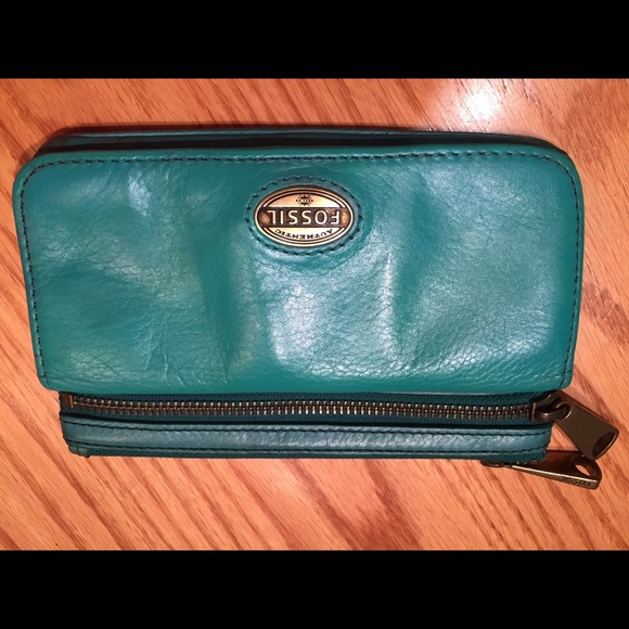 Fossil wallet