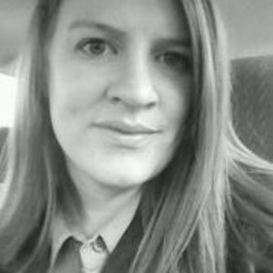 Meet your Posher, Dania