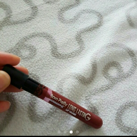 New Born Pretty Long Lasting Lip gloss - Picture 2 of 4