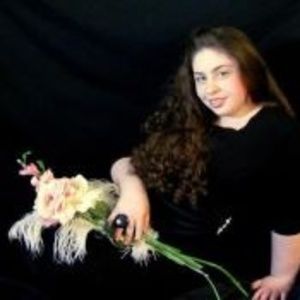 Meet your Posher, Elyse