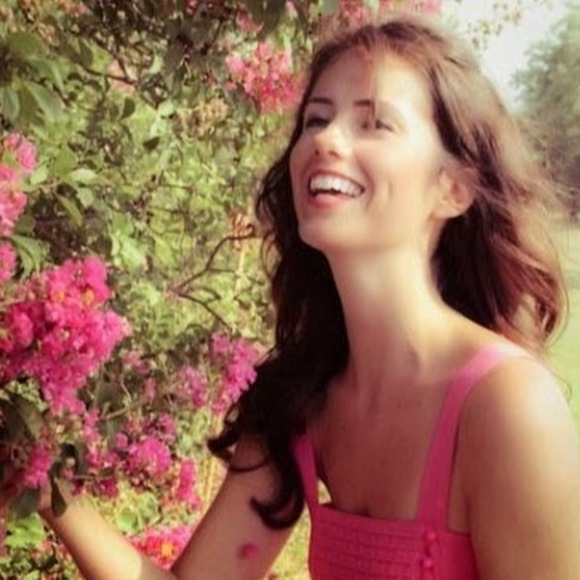 Meet your Posher, Madaline - Picture 1 of 1