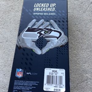Nike vapor Seattle Seahawks gloves
