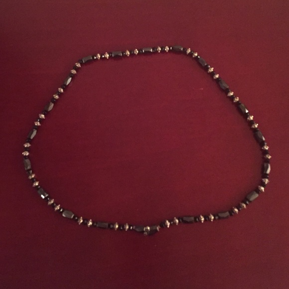 Necklace/bracelet-20.5 inches. Can be worn as both