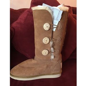 like UGG- Koalabi tall button boots
