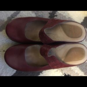 Dansko clog