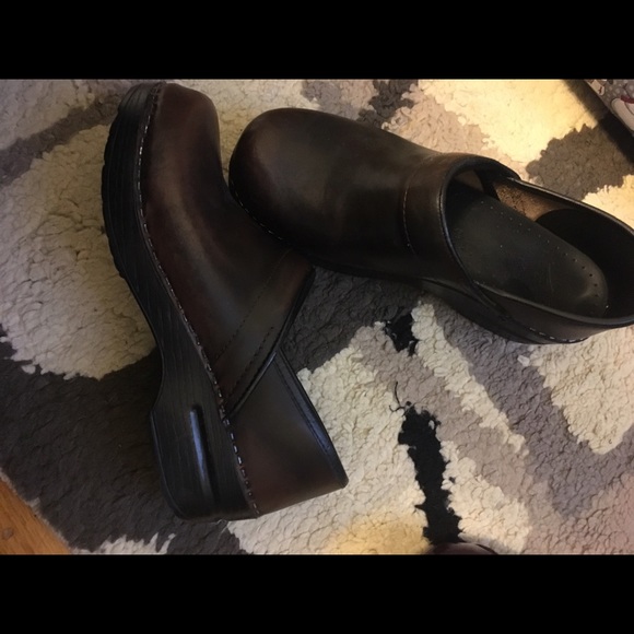 SOLD - Picture 2 of 3