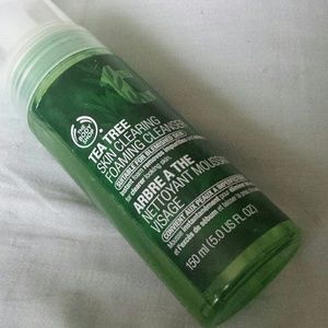 Tea Tree Foaming Cleanser