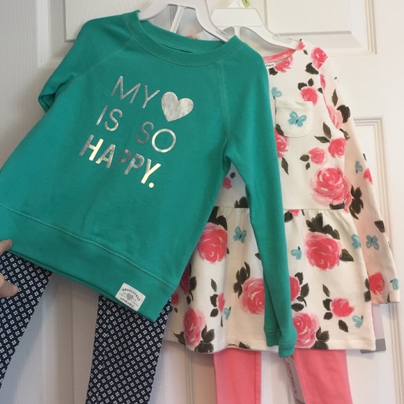2 NWT Carters girls complete outfits!