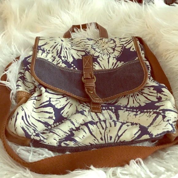 Fossil Pocketbook