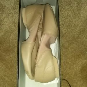 Dance shoes