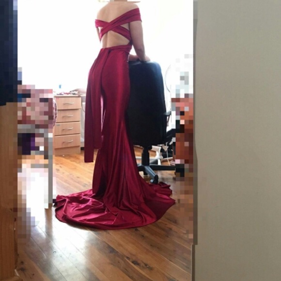 NWT Red Gorgeous prom, party , birthday dress - Picture 6 of 8