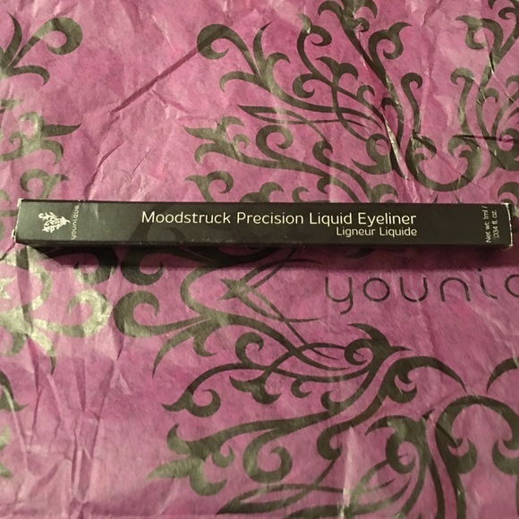 Younique Moodstruck Precision Liquid Eyeliner
