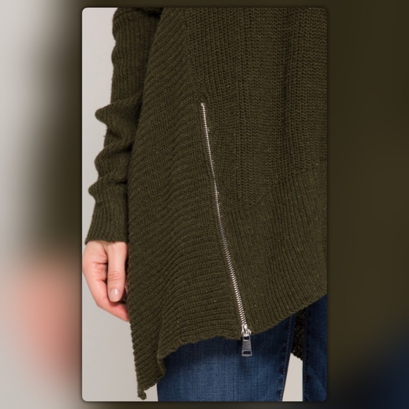 Last One! Olive Green Cold Shoulder Zip Sweater - Picture 4 of 4