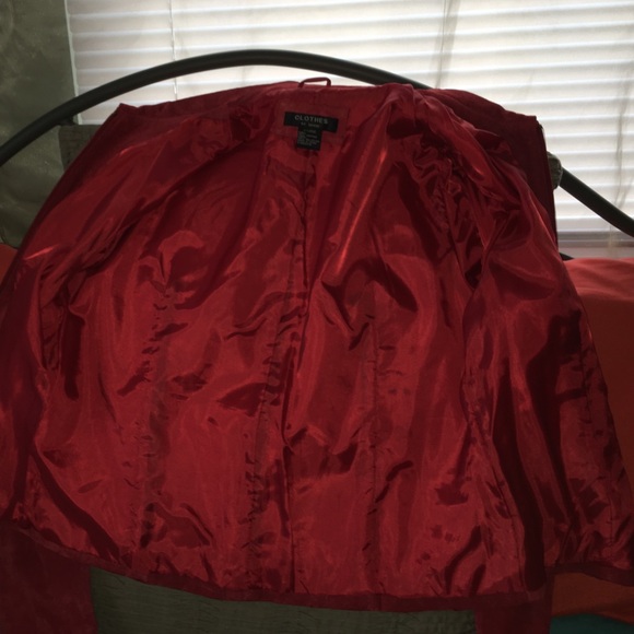 Nice Fall Jacket - Picture 4 of 4