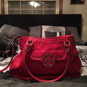 Not for sale Tony Burch Amanda purse.