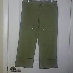 Banana Republic Cargo Capri Pants