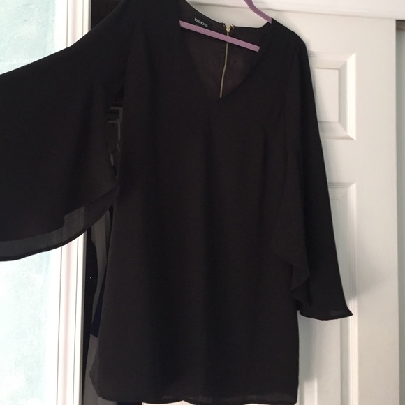 Bebe dress