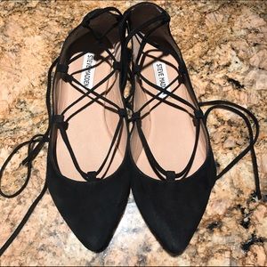 Steve Madden Lace Up Ballet Flats.