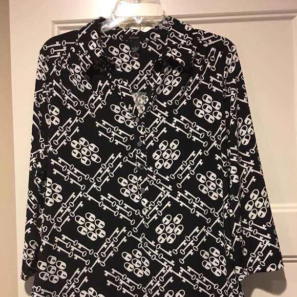 Alfani top black