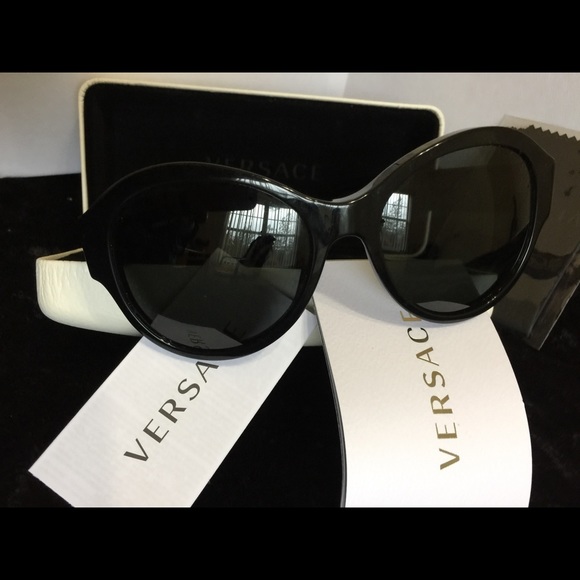 Versace sun 👓