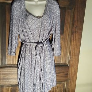 Ladies night gown w/matching robe