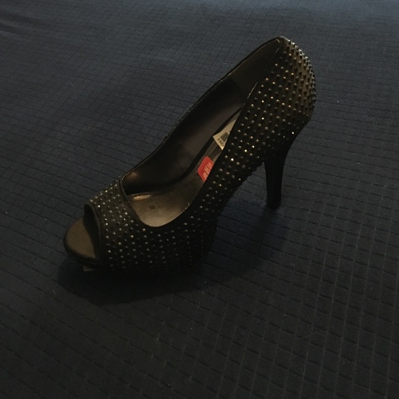 Rampage high heels - Picture 2 of 4
