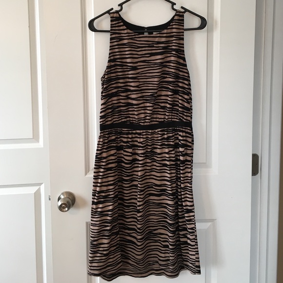 Loft- Sleveless Dress