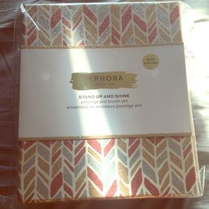 ✨Sephora Stand Up & Shine prestige pro brush set✨
