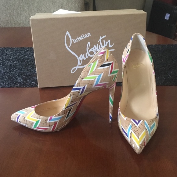 NWT Christian louboutin  100 Cork Chevron Pump