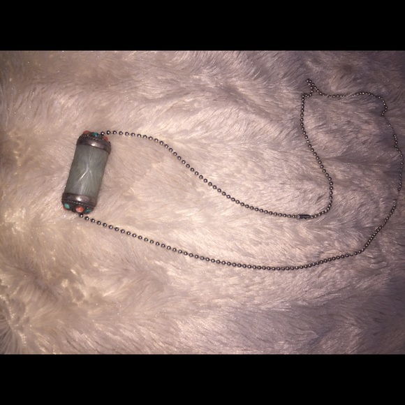 Necklace - Picture 1 of 1