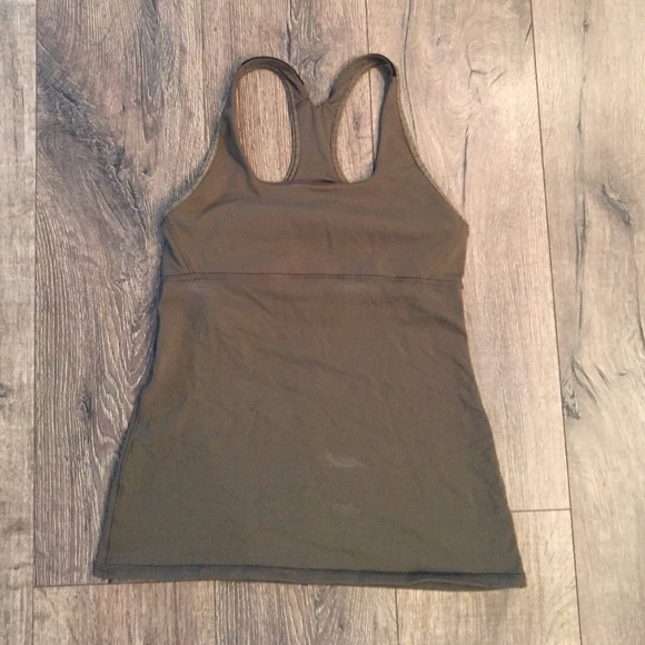 Luluemon army green top size 6.