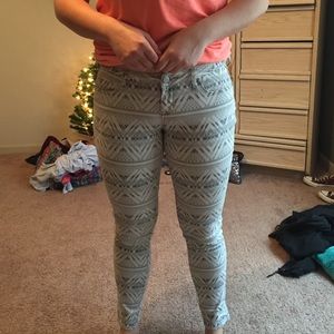 Printed jeans