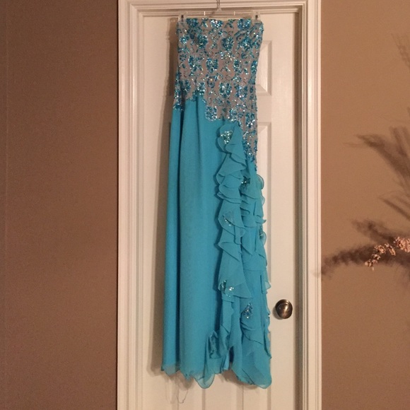 Turquoise prom dress