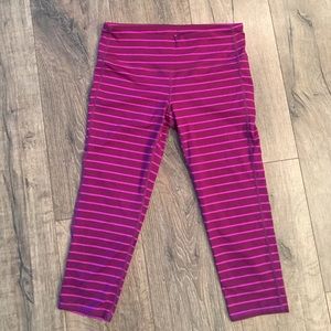 Athleta crop tights size small
