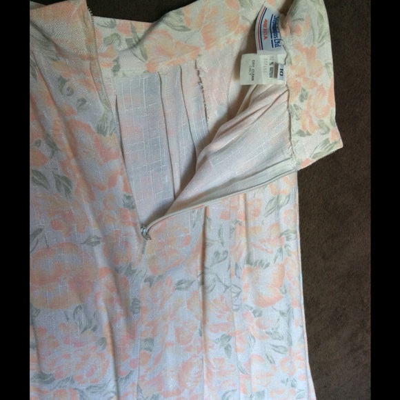 Floral print skirt - Picture 4 of 4