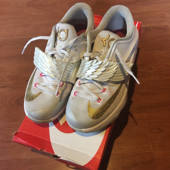 NYE SALE 🎉Nike KD VII Aunt Pearl