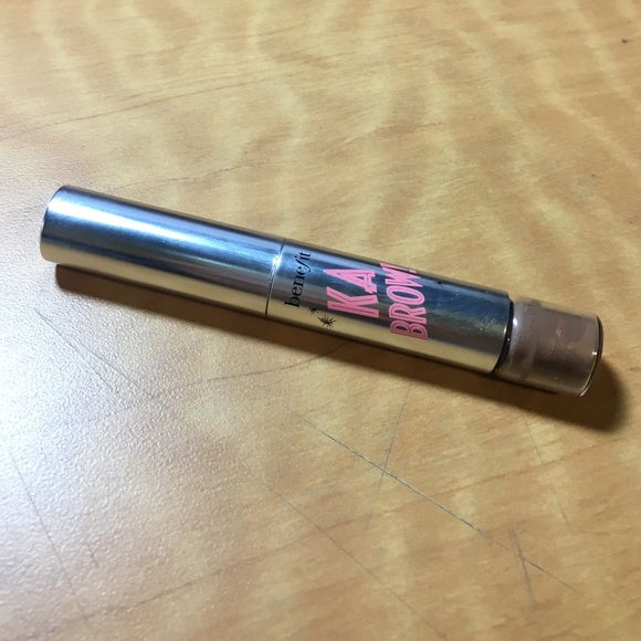 NEW BENEFIT KABROW IN SHADE 3