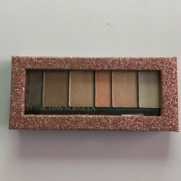 Shimmery eye shadow